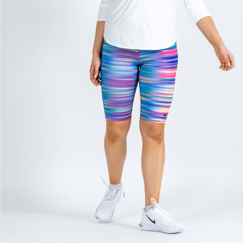 Nike Pro Women Elastic Waist Pull-On Stretch Dri-Fit Pro Core Training Shorts M.